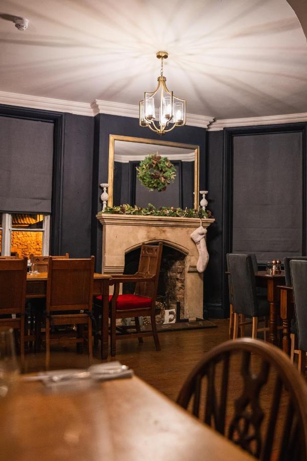 The George Inn Wedmore Екстер'єр фото